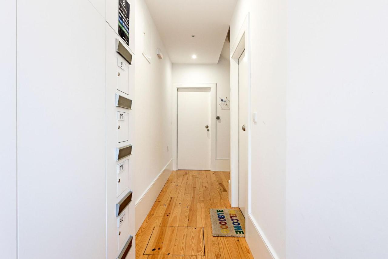 Wonderful Duplex W Private Patio & Ac By Lovelystay Porto Exterior photo